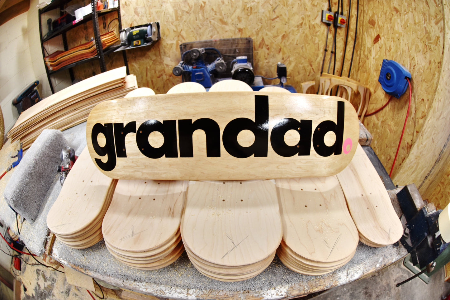Grandad Logo Deck - Natural Black Pink Pops