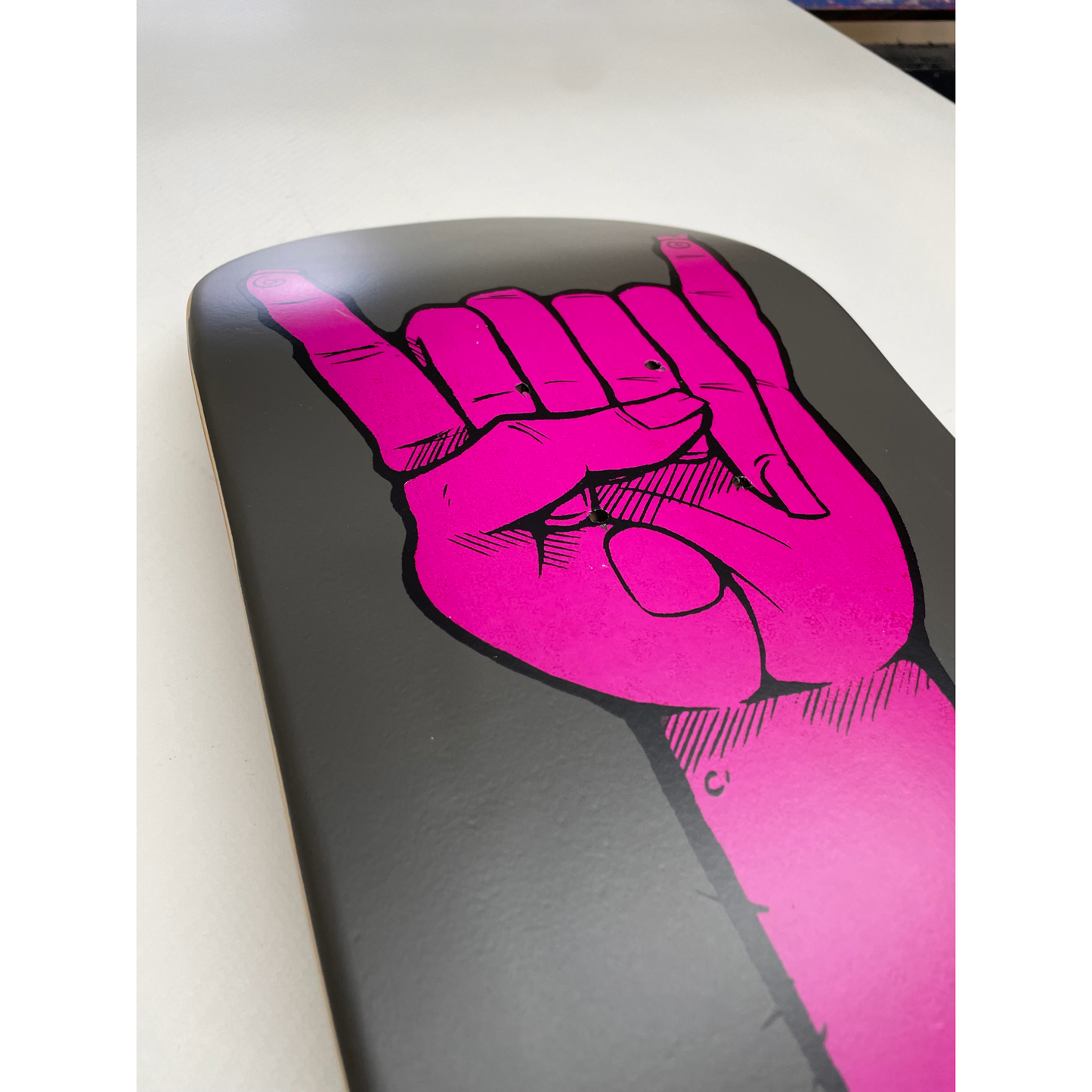 Dead ALEN - Pink/Dark Grey